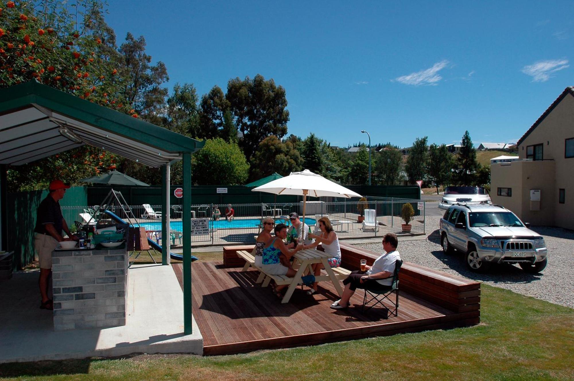 Fairway Motel & Apartments Wanaka Eksteriør billede